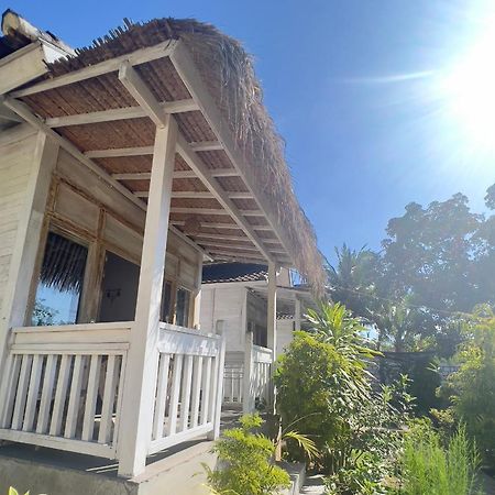 The Layar Homestay Batununggul Buitenkant foto