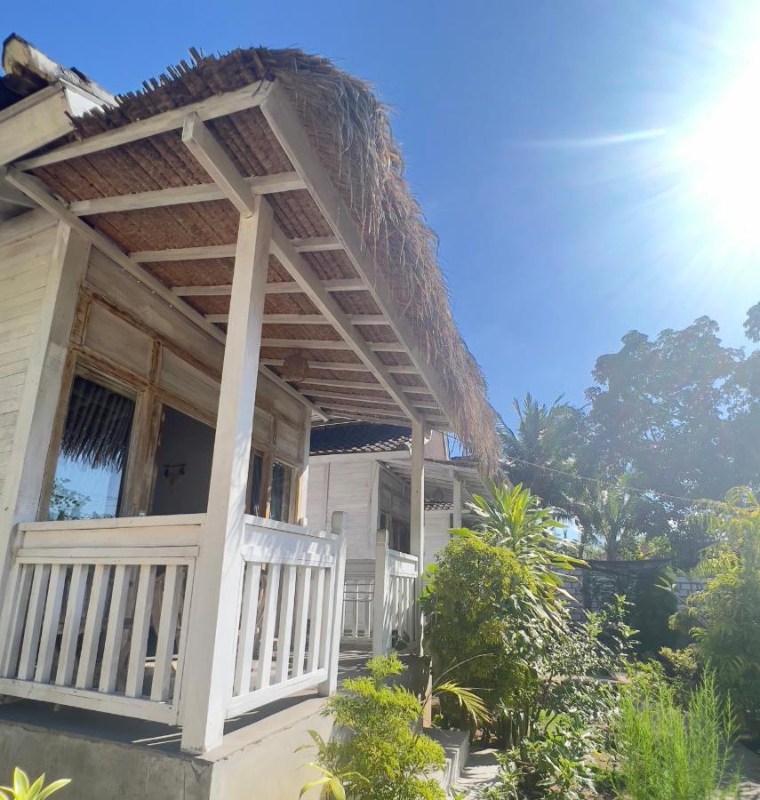 The Layar Homestay Batununggul Buitenkant foto