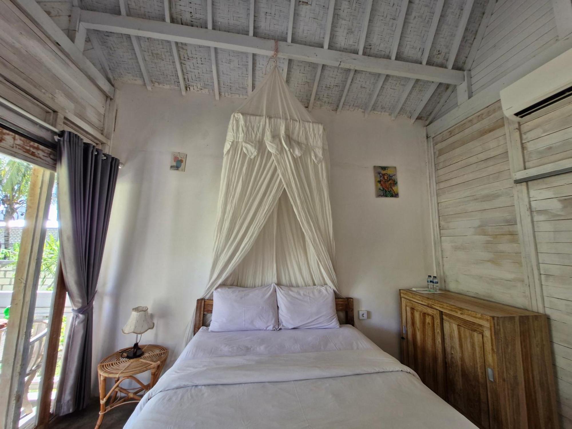 The Layar Homestay Batununggul Buitenkant foto